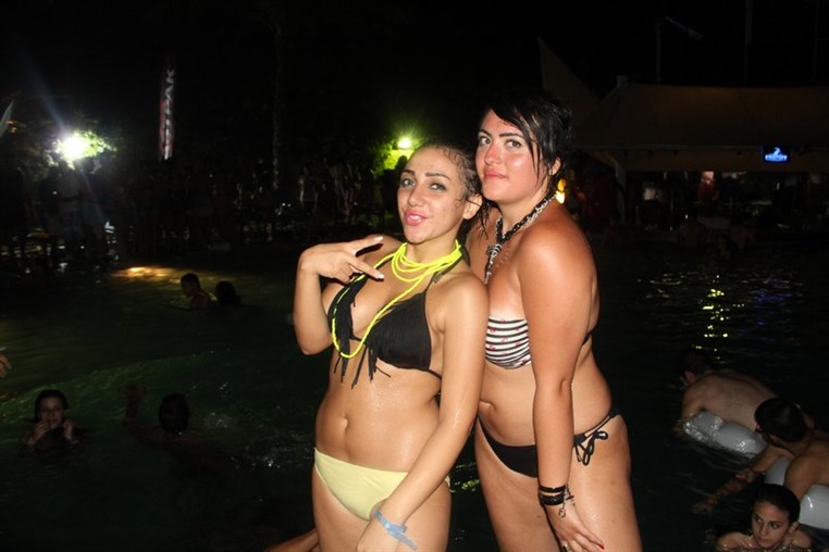 Lebanon Largest FOAM Party 3 (1)
